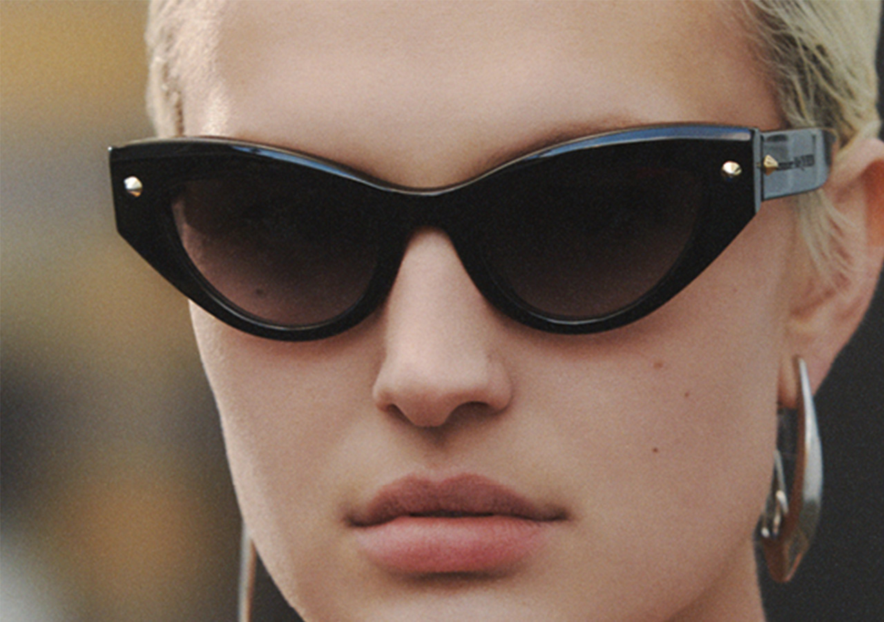 Alexander McQueen 4 Alexander McQueen Banner